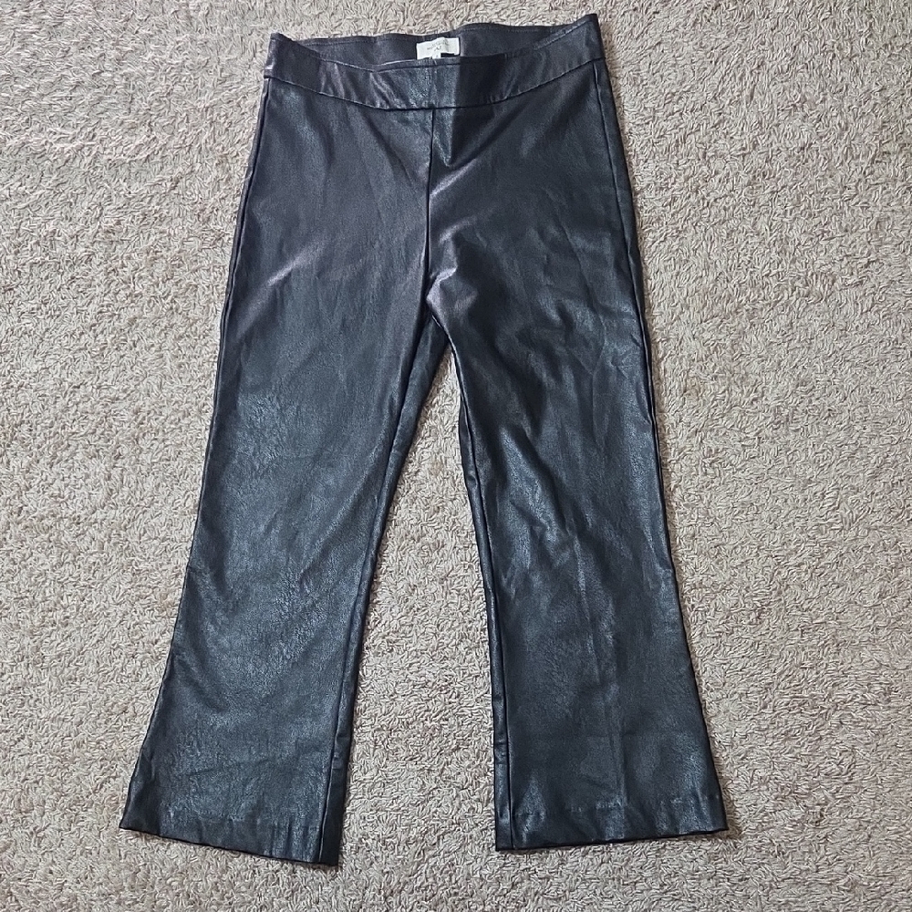 AVENUE MONTAIGNE Black Faux Leather Pants, SZ 8, $230.00 Value